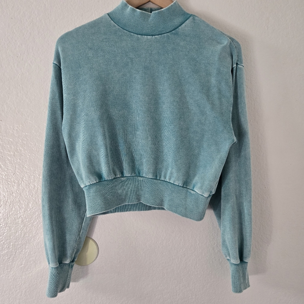 Forever 21 Teal Acid Washed Mock Neck Cropped Pullover Sweater